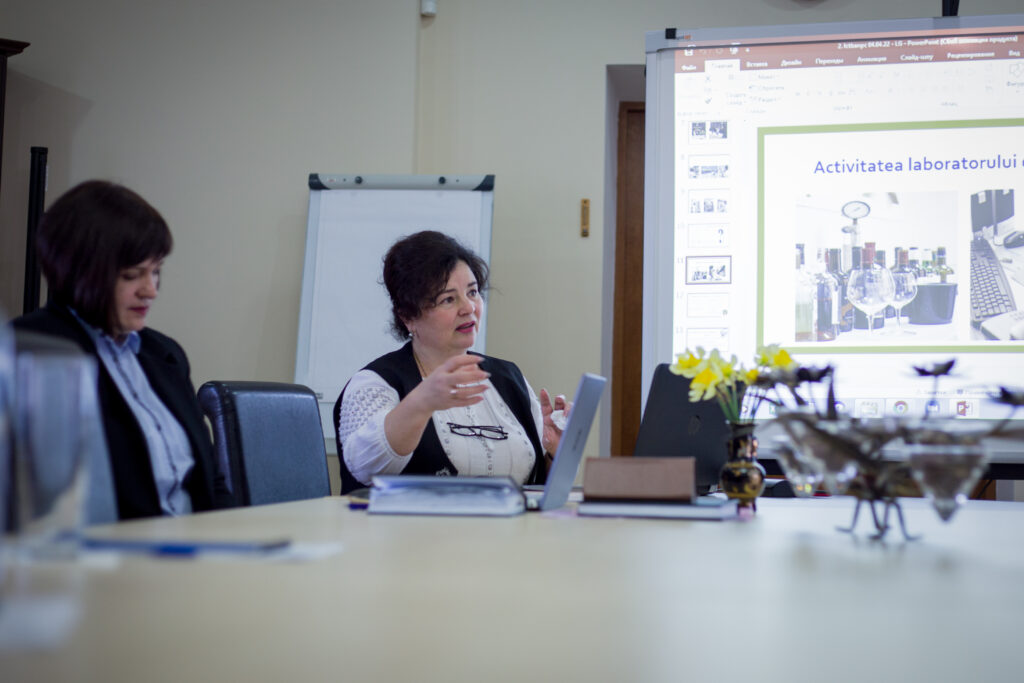 Instruirea reprezentanților întreprinderilor micilor producători autohtoni de produse vitivinicole